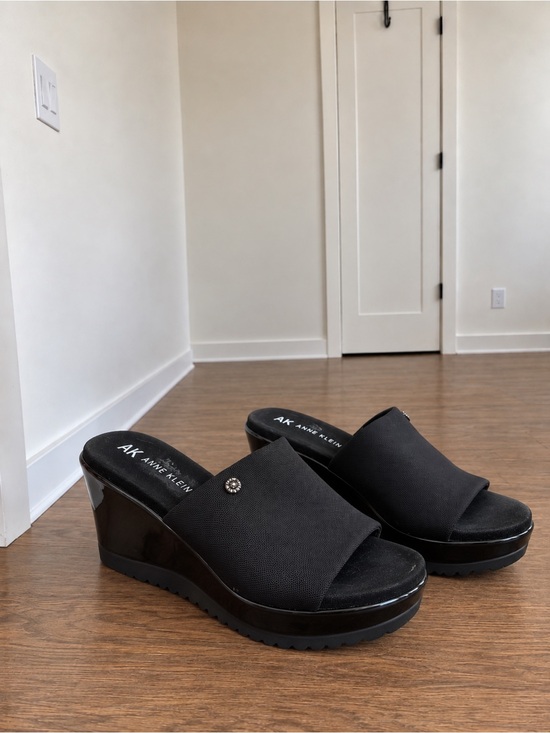 Anne Klein Shoes - Anne Klein Rellin Black Platform Wedge Sandals